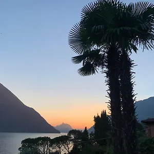  بيت ضيافة With A View