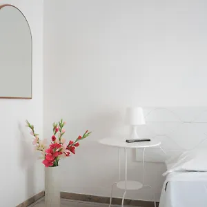 https://hotel-cecile.it-tuscanyhotel.com