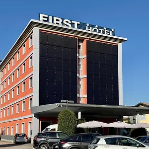 4* Szálloda First Malpensa