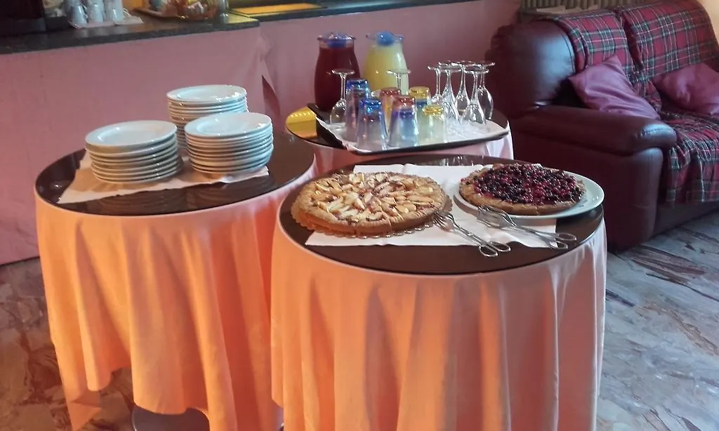 Hotel San Marino Laglio